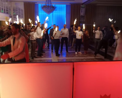 Bodas y fiestas